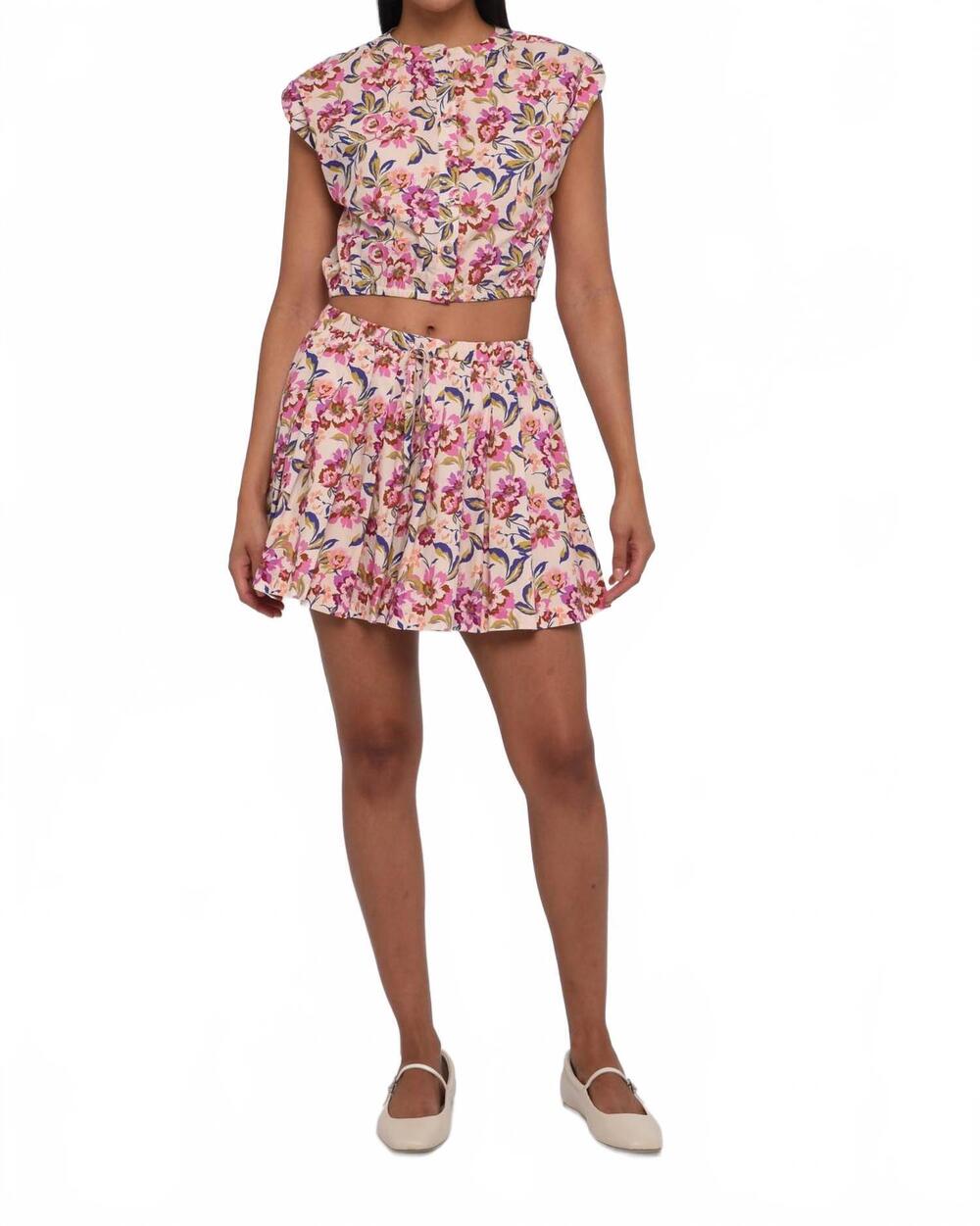 NEW LOVE THE LABEL ansleigh mini skirt in roxanna floral print